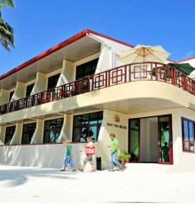 Sun Tan Beach Hotel 3*