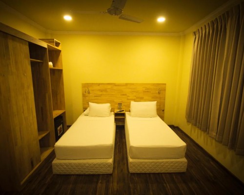 Maafushi Village 3* — гостьевой дом на Маафуши