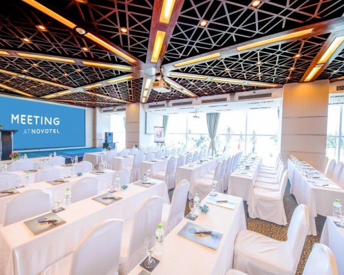 Novotel Nha Trang 4* — отель на первой линии в Нячанге