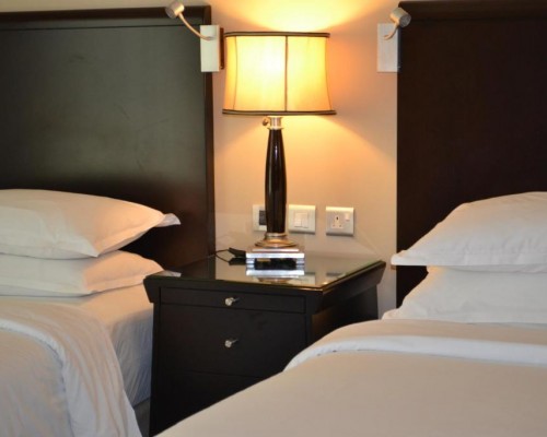 Отель Sheraton Khalidiya Hotel 4* в Абу-Даби