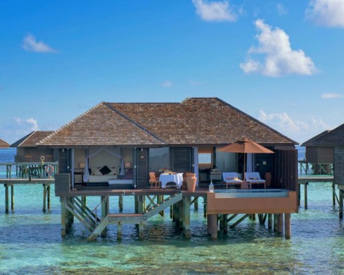 Lily Beach Resort & Spa, Ари Атолл: честный обзор