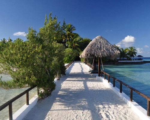 Makunudu Island 4* — уютный остров на Северном Мале