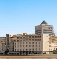 Movenpick Hotel & Apartments Bur Dubai 5*