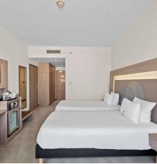 Novotel World Trade Centre Dubai 4* Novotel World Trade Centre Dubai 4*