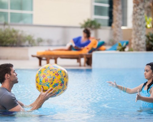 Oasis Beach 4*
