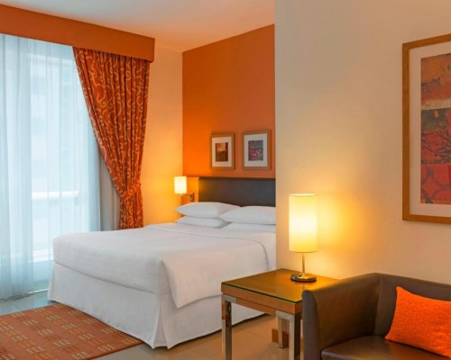 Four Points by Sheraton Bur Dubai — отель 4* в Дубае