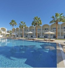 Reef Oasis Beach Holiday Club 5*