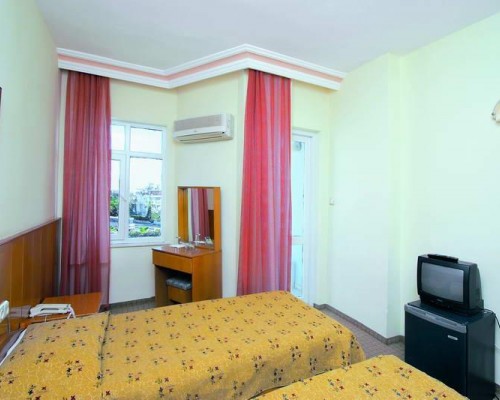 Hotel Lara World 3* в Анталье (Гюзелоба, Муратпаша)
