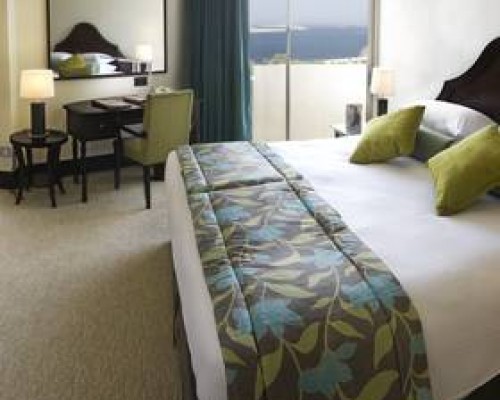 Jebel Ali Hotel & Golf Resort & Palm Tree Court 5*
