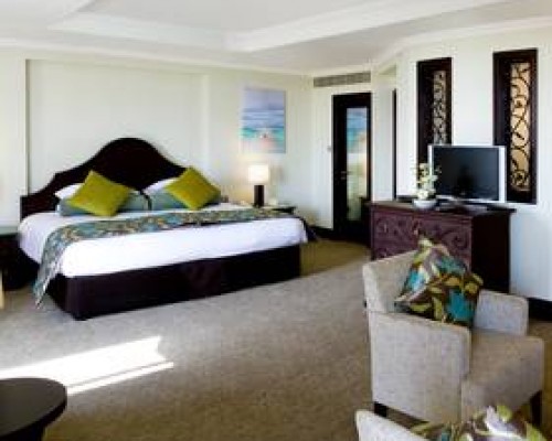 Jebel Ali Hotel & Golf Resort & Palm Tree Court 5*