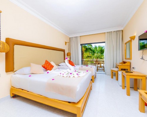 The Grand Hotel by Red Sea Hotels 4* в Хургаде
