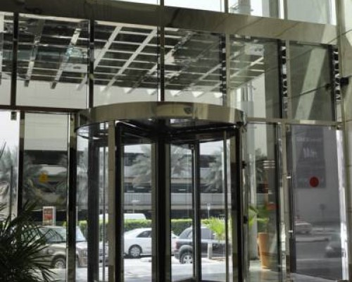 City Seasons Suites Dubai 4* — апарт-отель в Дейре, Дубай