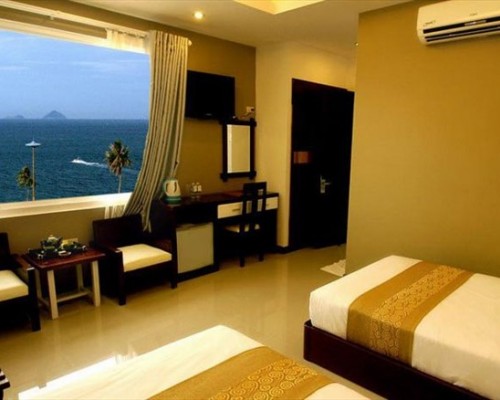 Happy Light Hotel 3* — Нячанг, Вьетнам