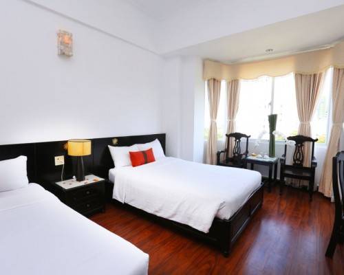 The Light 2 Hotel Nha Trang 3* — отель на первой линии в Нячанге