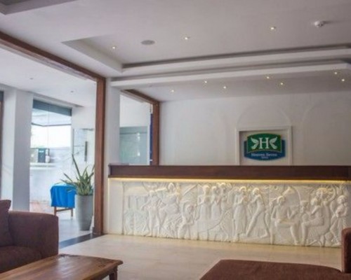 Lucky Seven Beach Resort 3* в Хиккадуве