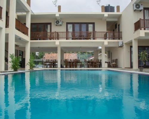 Sapphire Seas Beachfront Hotel 4* — Хиккадува, Шри-Ланка