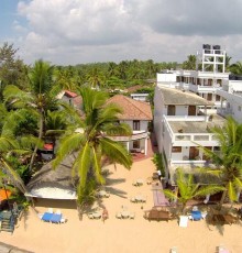Royal Beach Hotel & Restaurant 3*