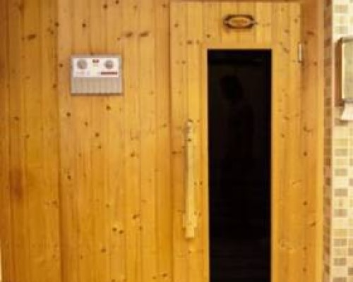 Ramee Guestline Hotel Apartments 2