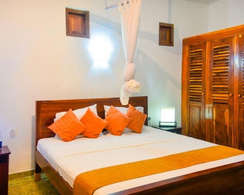 Rainbow Beach Hotel, Негомбо — отель 3*