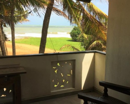 Dephani Beach Hotel 2* — Негомбо, Шри-Ланка