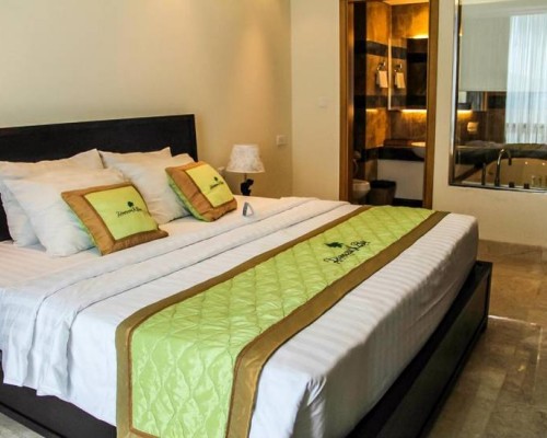 Hoan Cau Luxury Residence — отель в Нячанге, Вьетнам