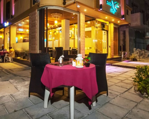 Clear Sky Inn by Wonderland Maldives 4* — Хулумале, Северный Мале