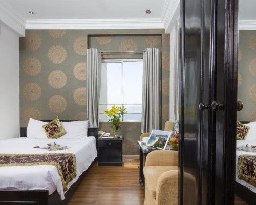 Brandi Ocean View Hotel 3* в Нячанге