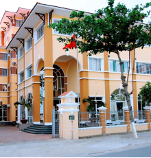 Nha Sang Tac Hotel 3*