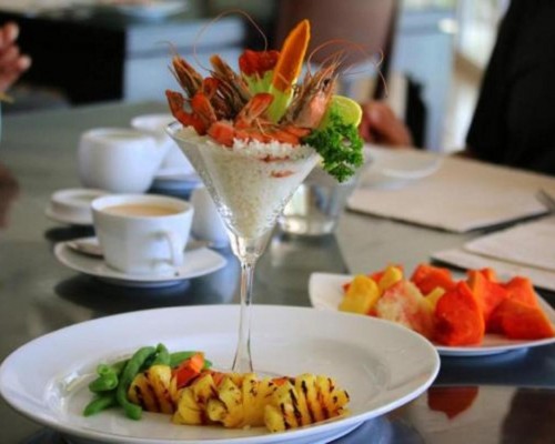 Sayura Beach Hotel 3* в Унаватуне