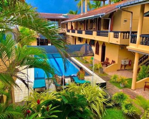 Drifters Hotel & Beach Restaurant 3* — Хиккадува, Шри-Ланка