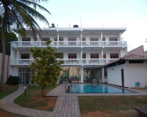 Ocean View Cottage 3* — Хиккадува, Шри-Ланка