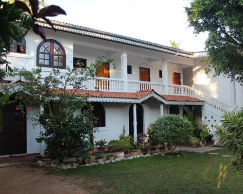 Hideaway Hikkaduwa: небольшой отель на первой линии в Хиккадуве
