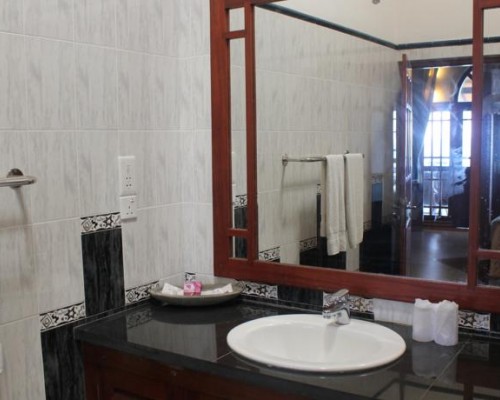 Warahena Beach Hotel 3* — Бентота, Шри-Ланка