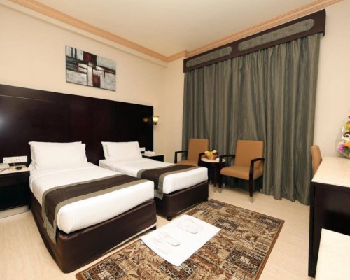 Signature Inn Dubai 3*