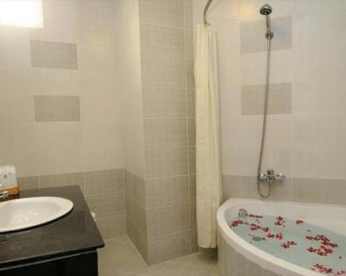 HaNoi Golden 2 Hotel 3* — Нячанг, Вьетнам