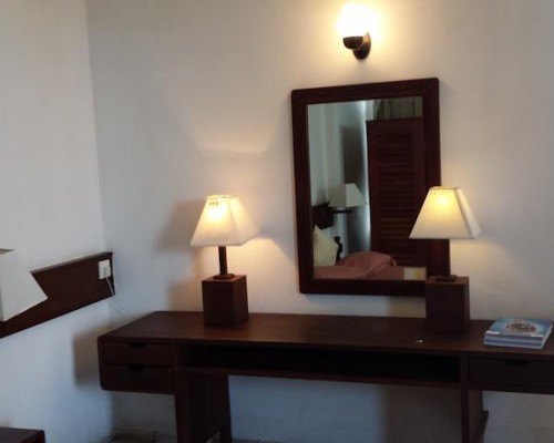 Mamas Coral Beach Hotel 1* — Хиккадува, Шри-Ланка