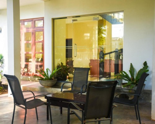 Araliya Blue Beach View Hotel 2* — Негомбо, Шри-Ланка