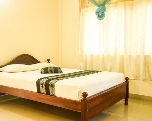 Araliya Blue Beach View Hotel 2* — Негомбо, Шри-Ланка