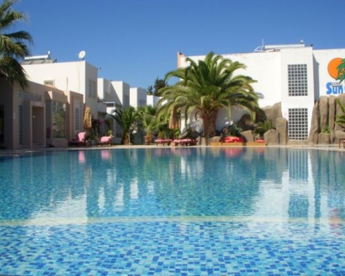 Sun Club Bodrum 4*: пляжный отдых на первой линии в Бодруме
