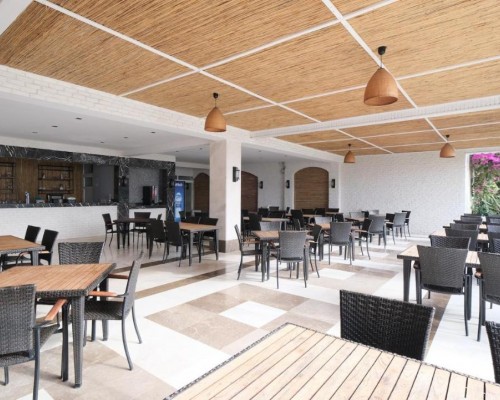 Sunland Resort Hotel Beldibi 5* — семейный отель на первой линии в Кемере