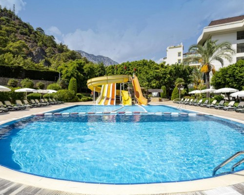 Sunland Resort Hotel Beldibi 5* — семейный отель на первой линии в Кемере