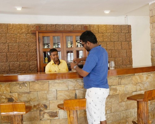 Отель C Negombo 2* в Негомбо: что важно знать перед бронированием