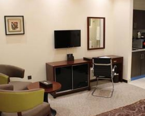 Milestone Hotel Apartments Apart