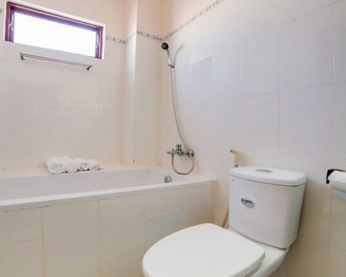 Phu Thinh Hotel 2* в Нячанге: что важно знать перед бронированием