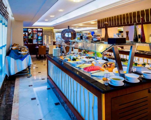 Majlis Grand Mercure Residence Abu Dhabi: 5* в центре Абу-Даби