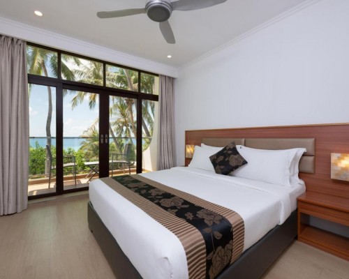 Kaani Beach Hotel 3* на Маафуши, Южный Мале