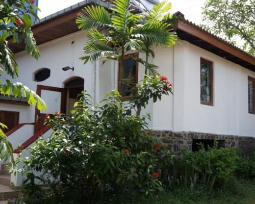 The Tandem Guesthouse, Хиккадува — что это за отель