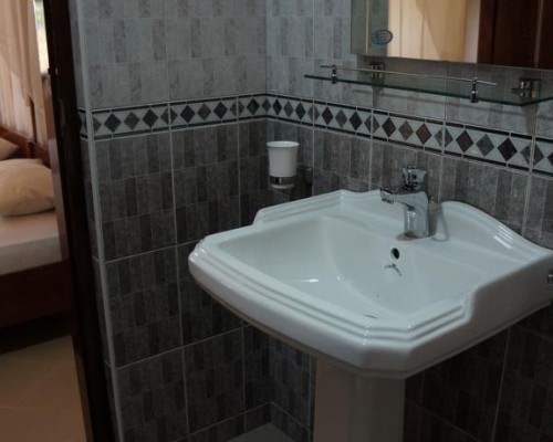 The Tandem Guesthouse, Хиккадува — что это за отель