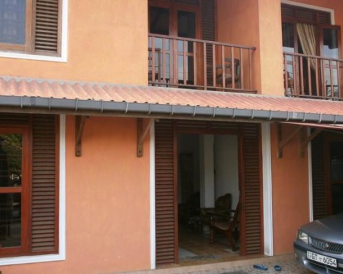 Tamaro Beach Resort 2* — Хиккадува, Шри-Ланка