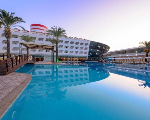 Transatlantik Hotel 5* в Гёйнюке: честный обзор и подбор тура